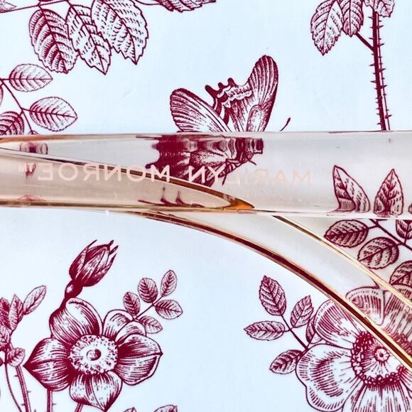 NWT 3 Pack 2.50 Marilyn Monroe Premium Reading Glasses Black, Brown & Tan - Picture 7 of 12